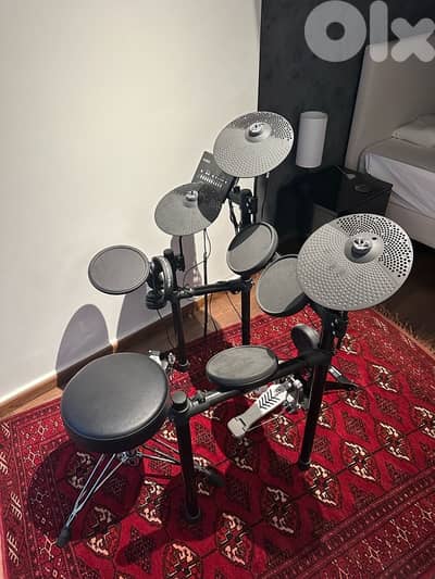 Electronic Drums Yamaha DTX 452K