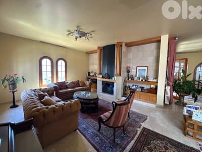 GMC526RAJ Villa for sale in Baabdat - فيلا للبيع في بعبدات