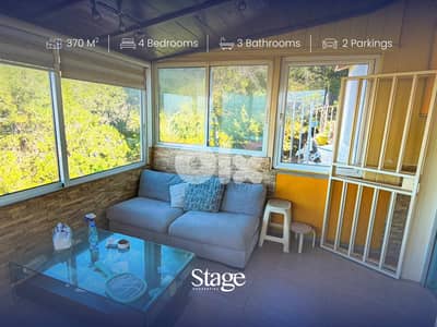 Spacious Furnished Roof with Panoramic Views | For Sale