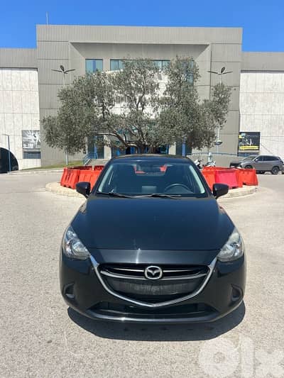 Mazda 2 MY 2017 From company lebanon 75000 km only !!!
