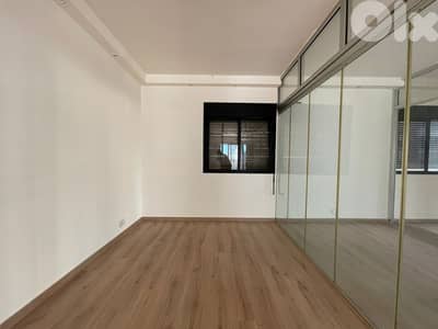 Office for Rent in Achrafieh مكتب للإيجار في الأشرفية
