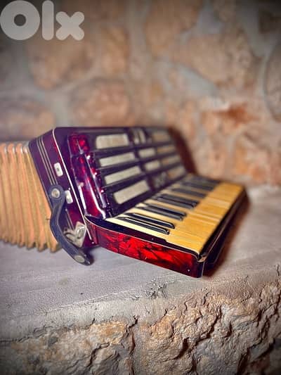 Royal Standard Bellona Piano Accordion