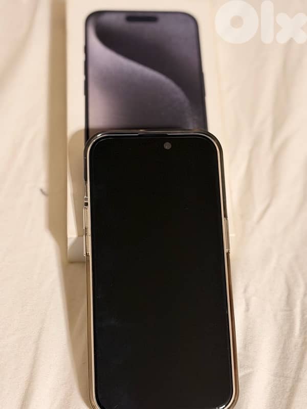 Apple iPhone 15 Pro 256GB - Genuine, Excellent Condition 4