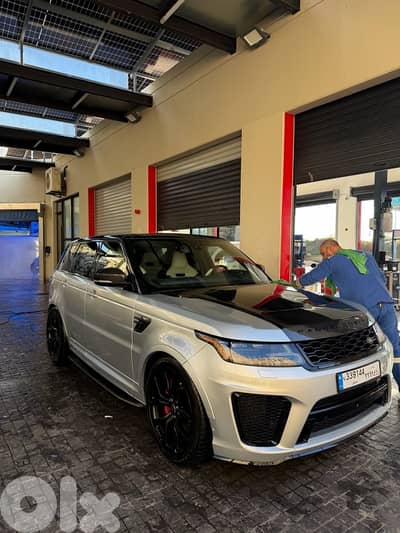 Land Rover Range Rover SVR 2018