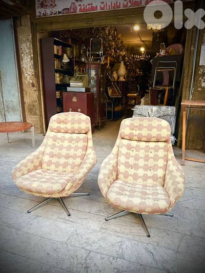 Mid-century lounge chairs,  swivel chairs 1970's