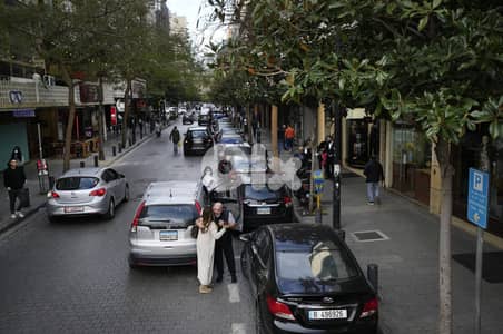 Shop for rent in hamra