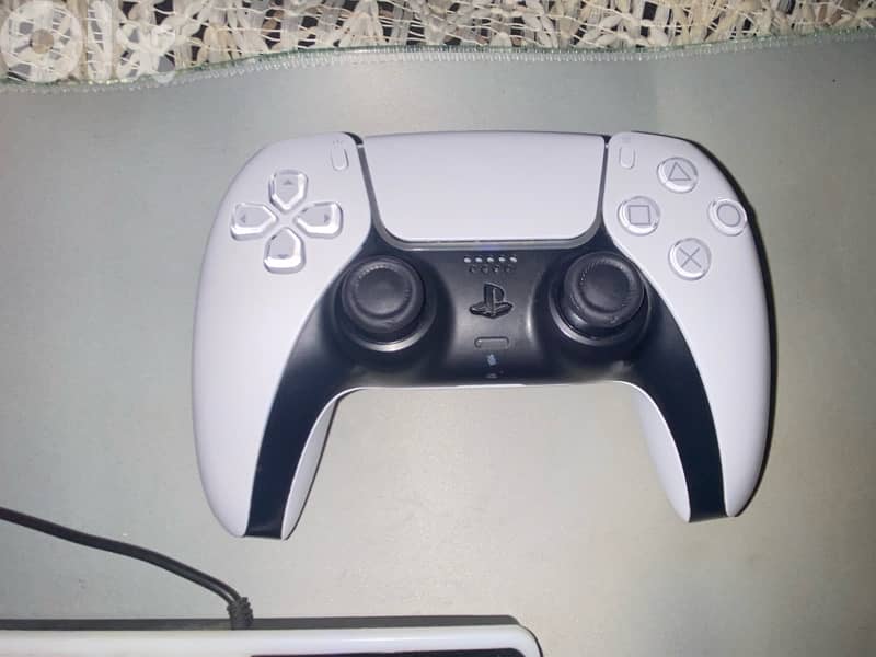 PS5 slim super clean 5