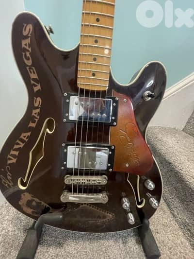 ELVIS PRESLEY Fender Electric Guitar 1 OF 1