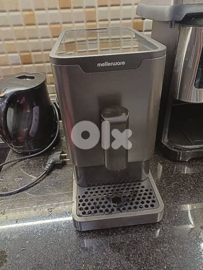 mellerware coffe machibe full automatic بتطحن قهوة