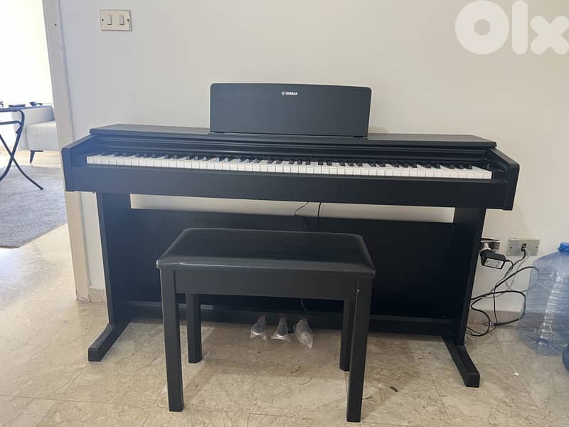 Yamaha piano YDP-144 5