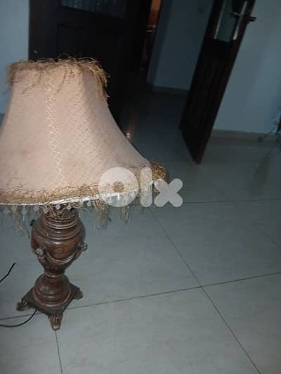 برجا زاروت جانب مفرق تلة بربر