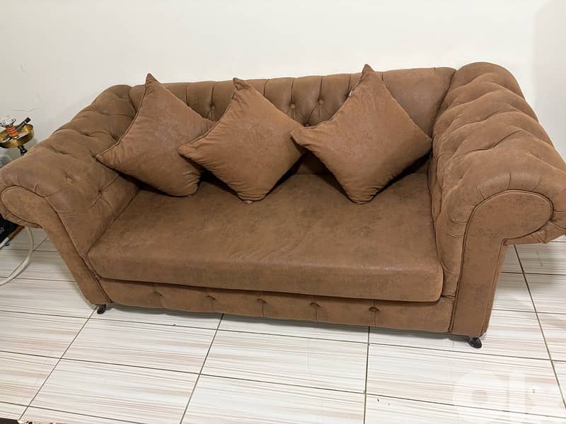 salon like new ma3 tawlit nos b 500$ 2