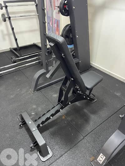 Gym benche  heavy duty