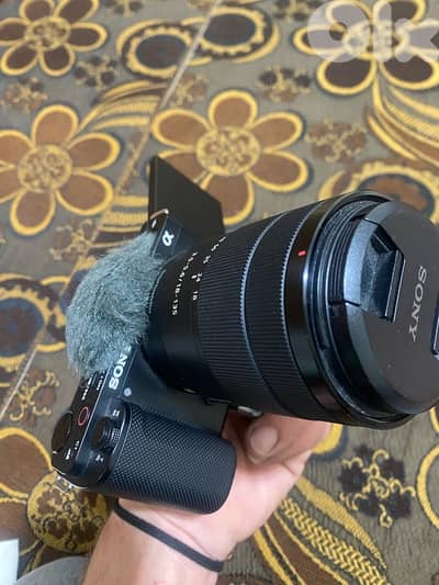 كاميرا مع رونين جدد