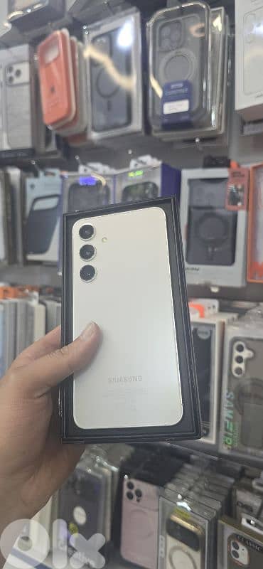 samsung s24 plus 256 gb 12 ram like new bms warranty 2