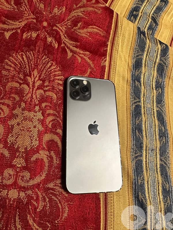 iphone 12 pro 256GB 1