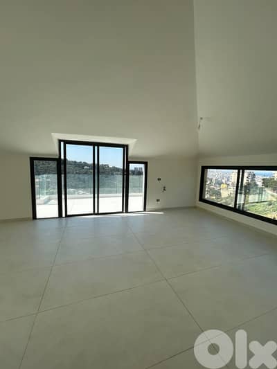 Rooftop For Sale in Fanar -روف توب للبيع في الفنار