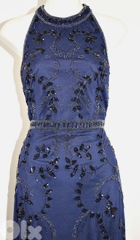 DRESS WORN ONCE LIKE NEW 8