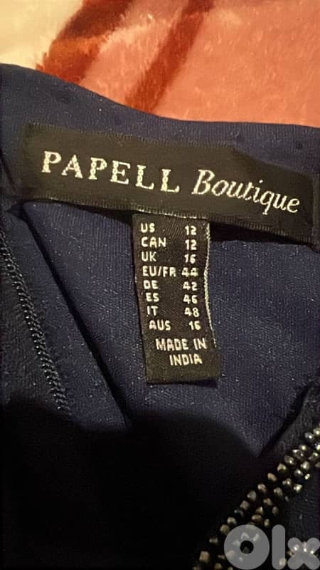 DRESS WORN ONCE LIKE NEW 14