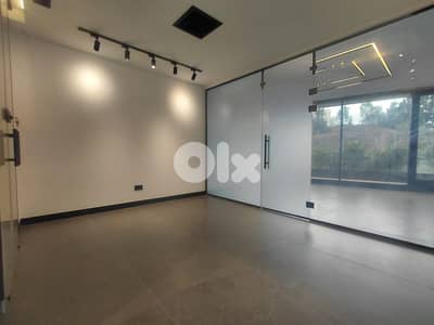 Office for rent in Sioufi