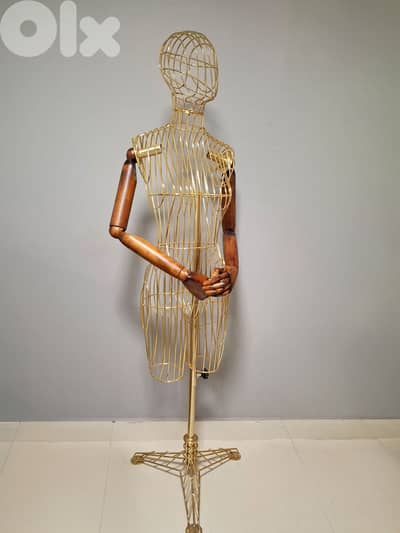 metal and wood mannequin