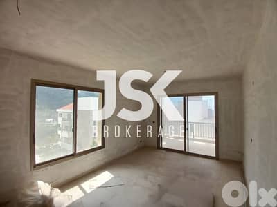 L21092 - 3-Bedroom Apartment in Calm Area For Sale in Beit Chabeb