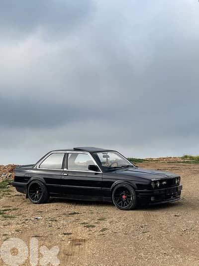 BMW e30 1984