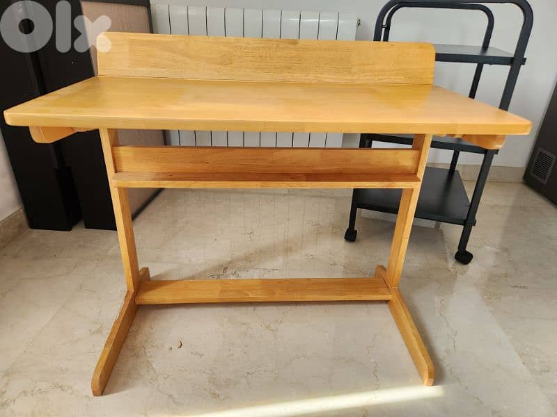 Side table (sofa or bed) made of wood 1