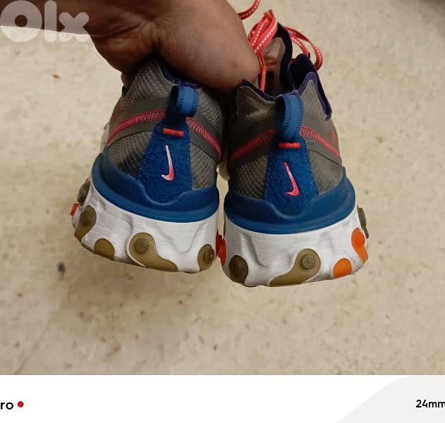 react by Nike great condition 2