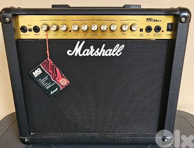 Complete Electric Guitar Bundle – Like New Condition 6