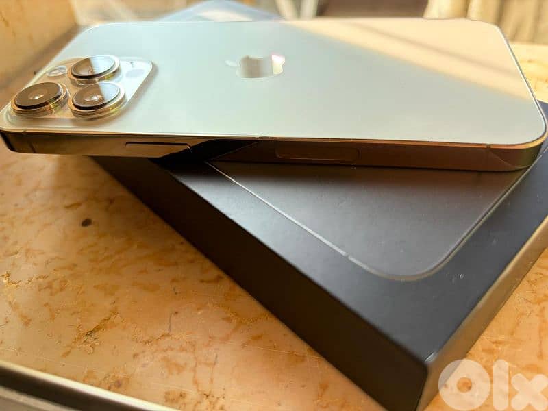 Iphone 13 Pro 128 GB gold 1