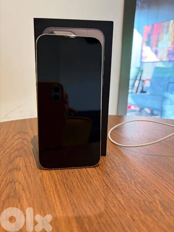 Iphone 13 Pro 128 GB gold 4