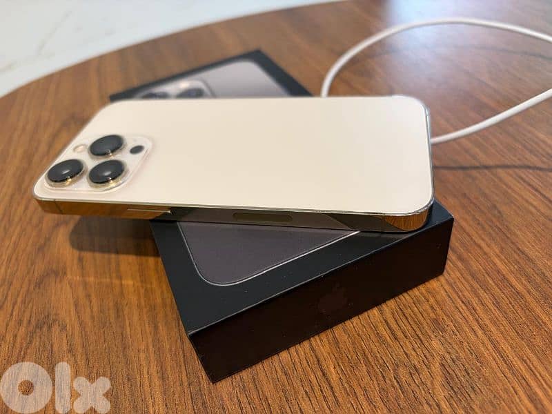 Iphone 13 Pro 128 GB gold 6