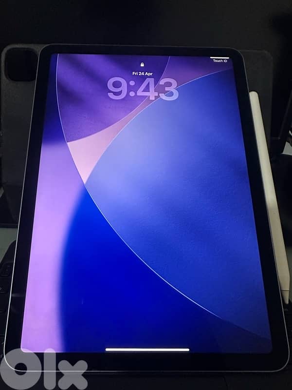 Apple iPad Air 5 M1 + Apple Magic Keyboard + Apple pencil 2 3