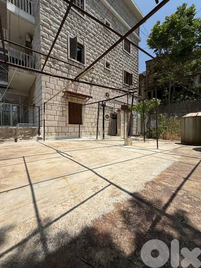RWK195IY -  well maintained apartment for Sale in beit Chabeb