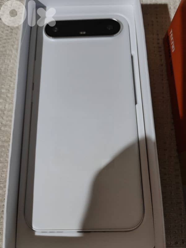 TECNO SPARK SLIM OPEN BOX 1