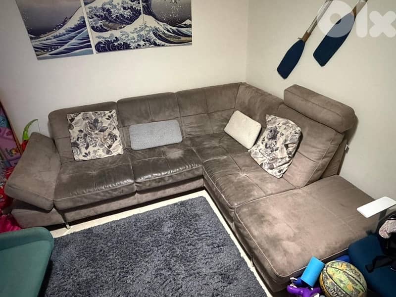 living room L corner 1