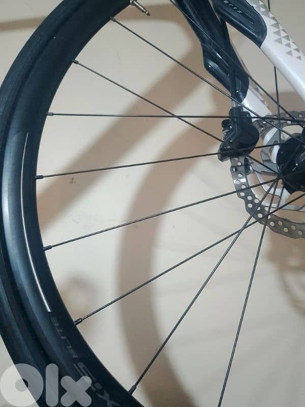 Specialized full carbon 6