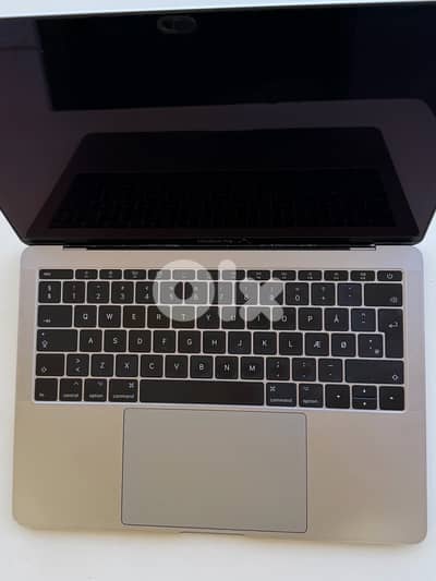 macbook pro 2017 13inch
