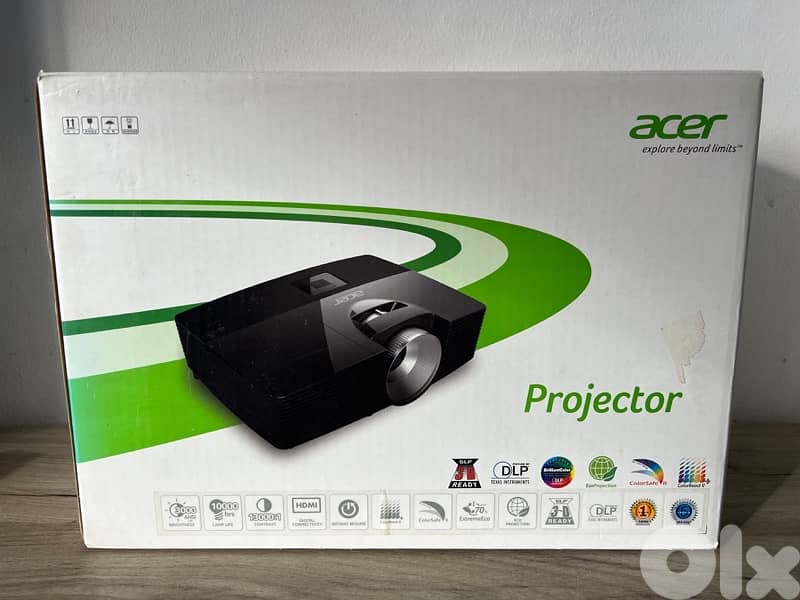 Acer projector 1