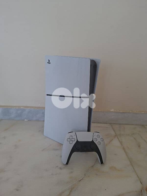 PlayStation 5 Slim Bundle – Like New! 2