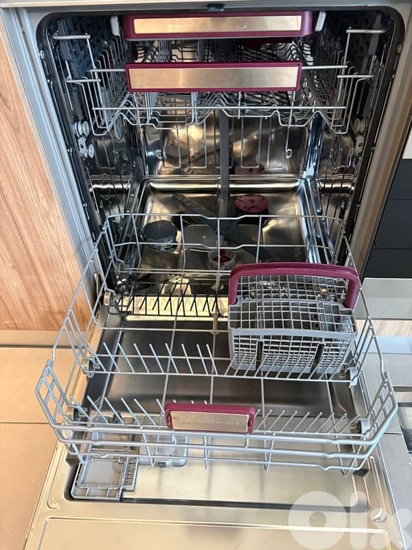built in dishwasher 4