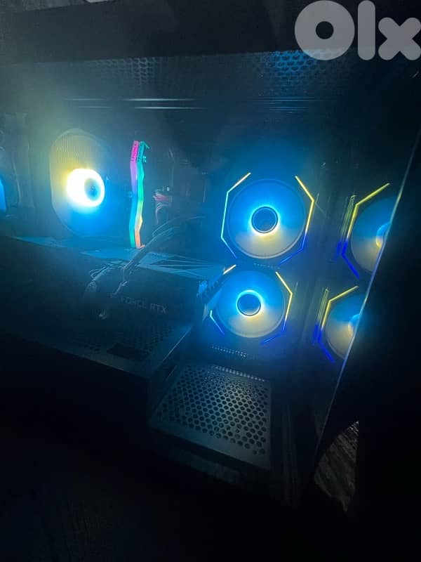 pc used 1 month only 3