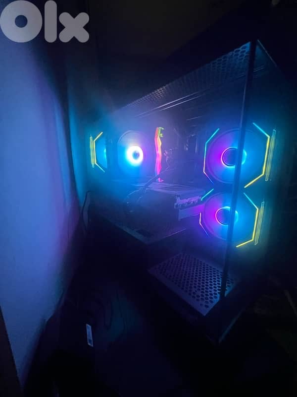 pc used 1 month only 5