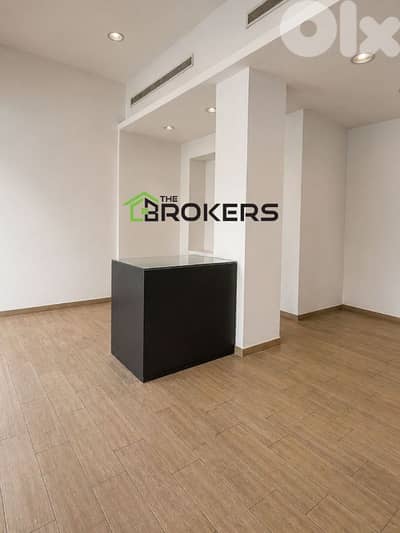 Shop for Sale in Hamra  محل للبيع في الحمرا