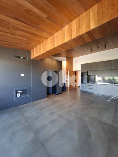 Chalet For Sale in Zaarour-شاليه للبيع في زعرور