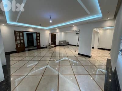 Apartment For Rent in Verdun (Bristol)