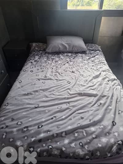 2 beds with mattresses