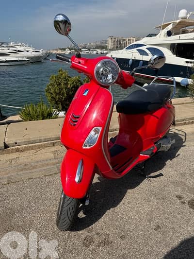 Vespa  2024 - 700 km