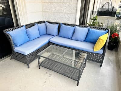 Razine 8 seats with Table رازين للجنينة جديد